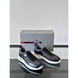 프라다 Prada 스니커즈
