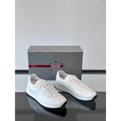 프라다 Prada 스니커즈