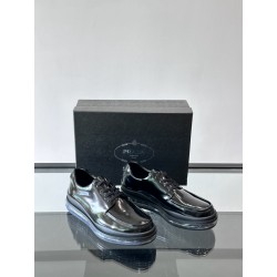 프라다 Prada 스니커즈