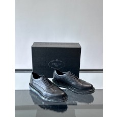 프라다 Prada 스니커즈