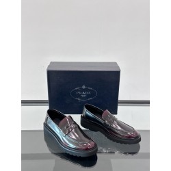 프라다 Prada 로퍼 슈즈