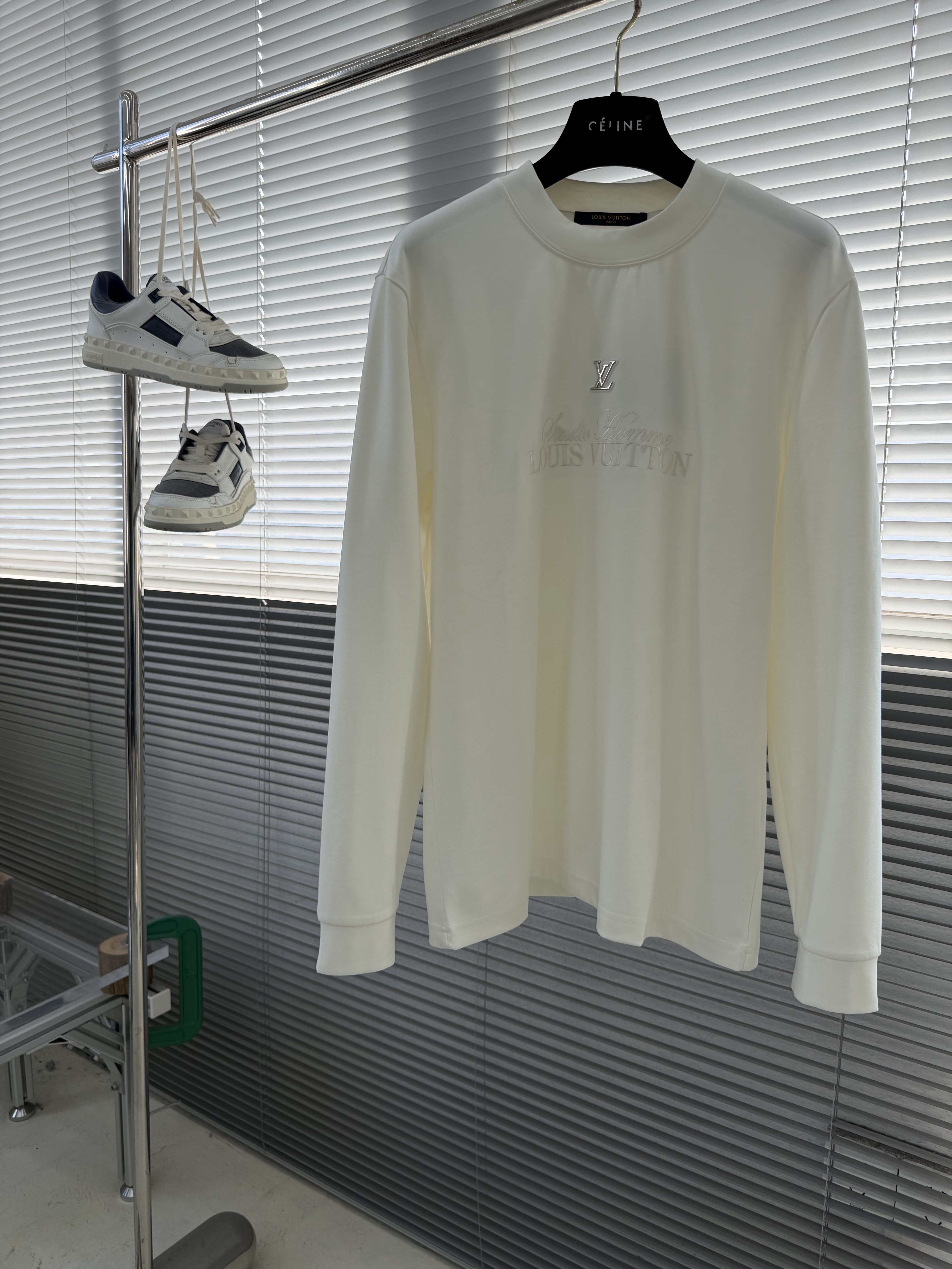 루이비통 Louis Vuitton 긴팔 티셔츠