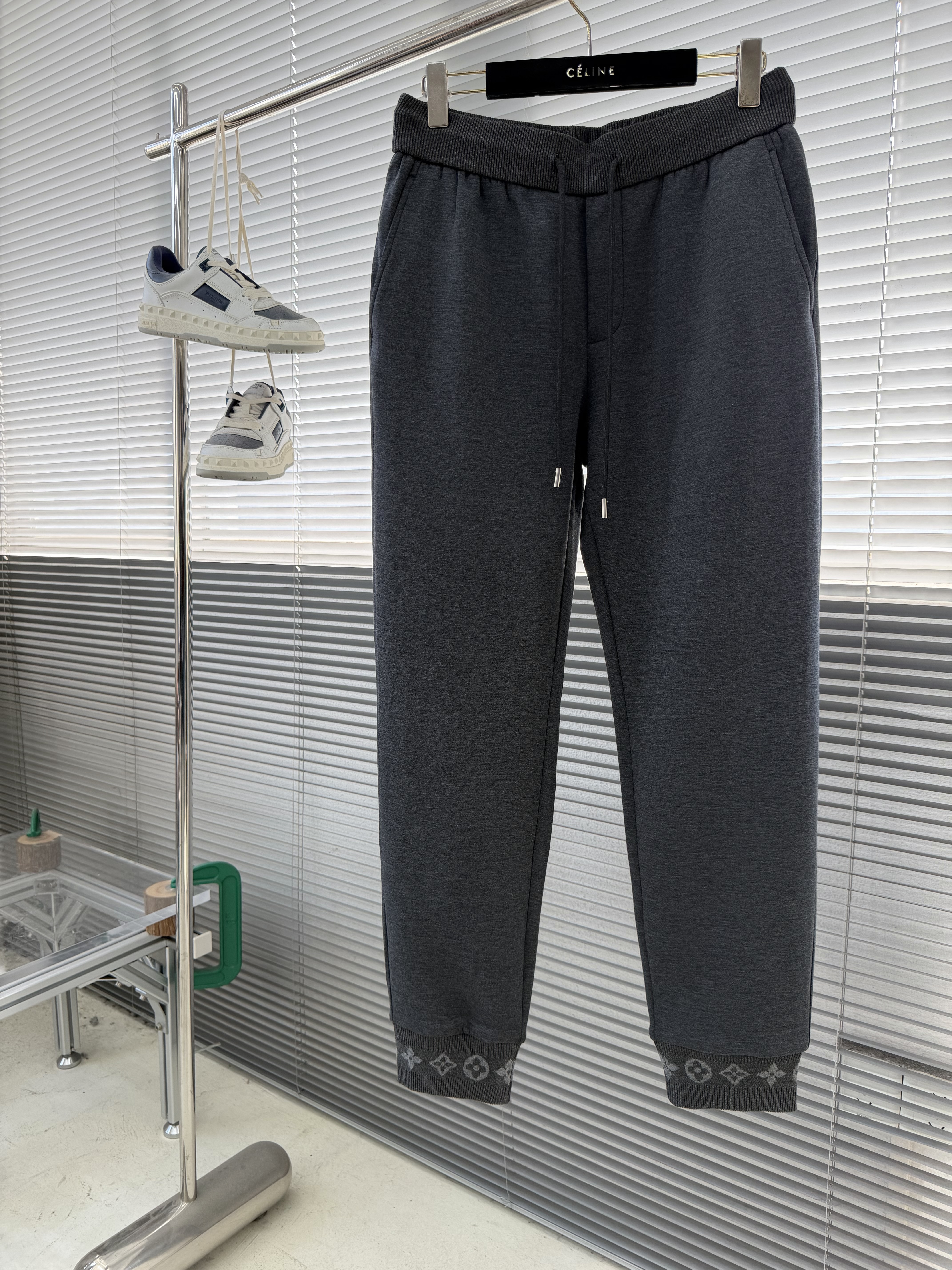 루이비통 Louis Vuitton 바지