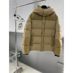 버버리 Burberry 다운재킷。