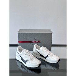 프라다 Prada 스니커즈