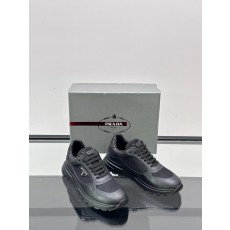프라다 Prada 스니커즈