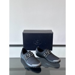 프라다 Prada 스니커즈