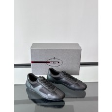 프라다 Prada 스니커즈