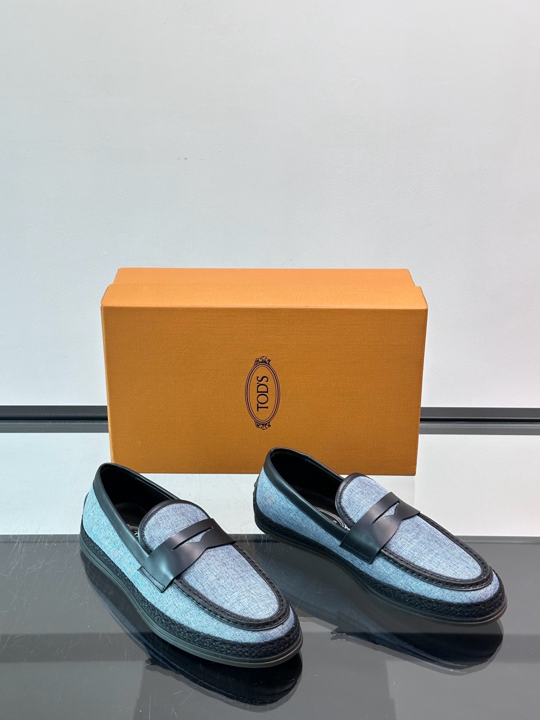 토즈 TOD'S 로퍼