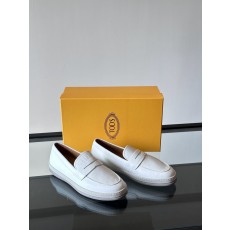 토즈 TOD'S 로퍼
