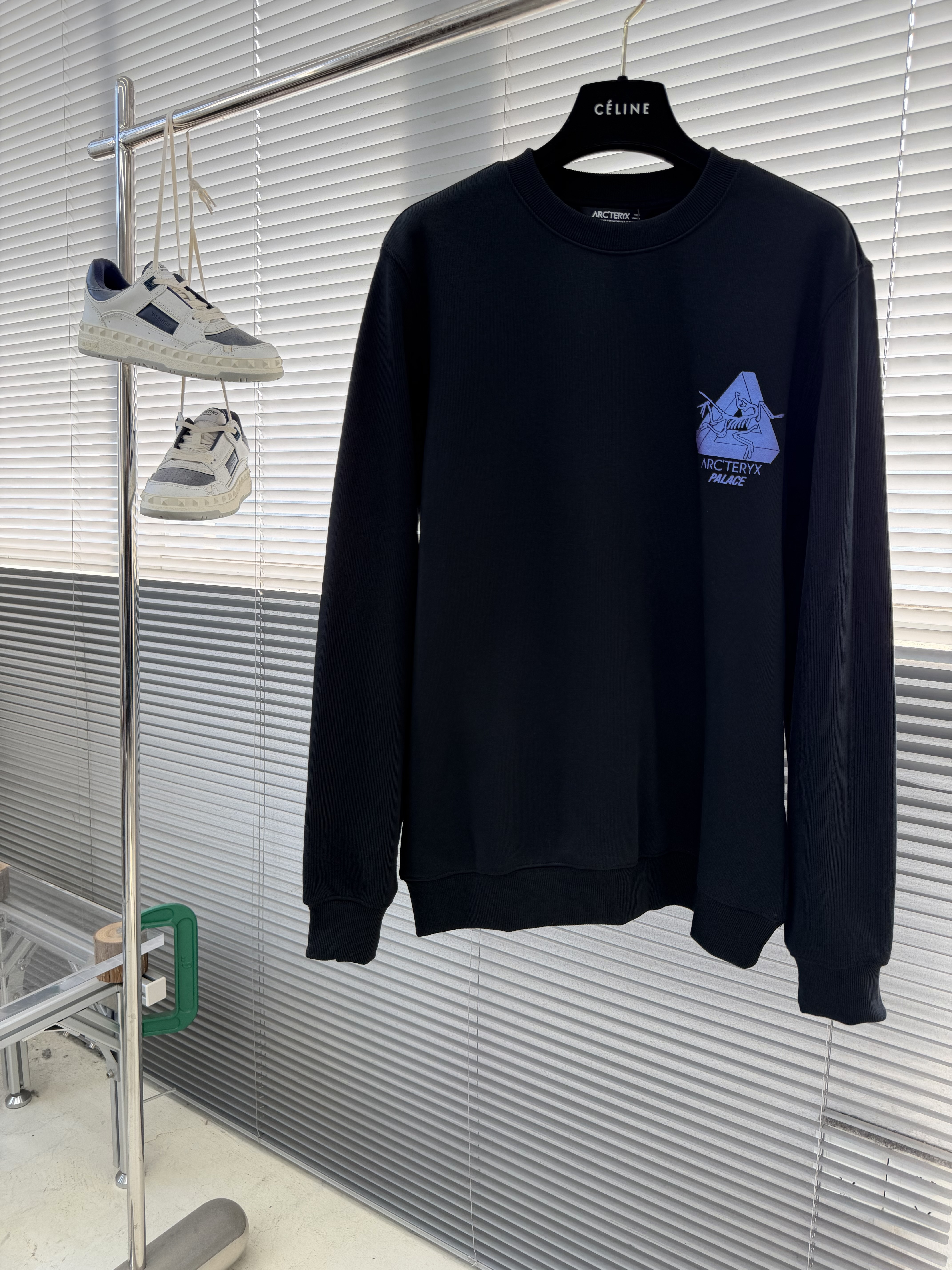 아크테릭스 ARC'TERYX 맨투맨