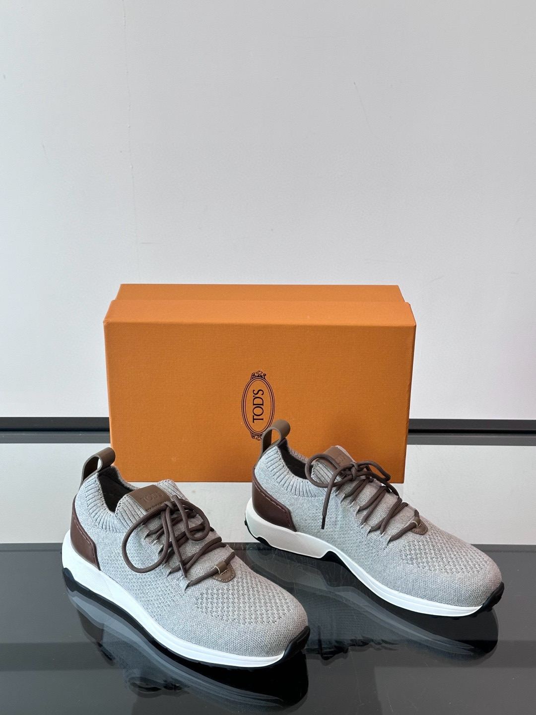 토즈 TOD'S 스니커즈