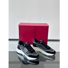발렌티노 Valentino 스니커즈
