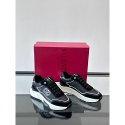 발렌티노 Valentino 스니커즈