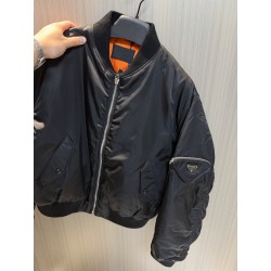프라다 Prada 패딩