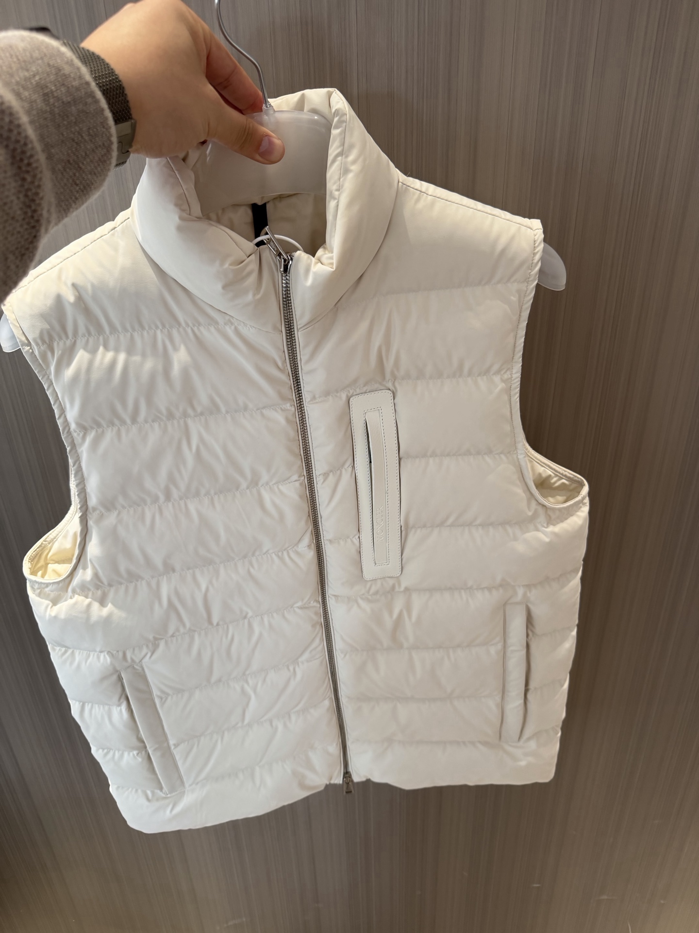 몽클레어 Moncler Giaf 다운 베스트 조끼.