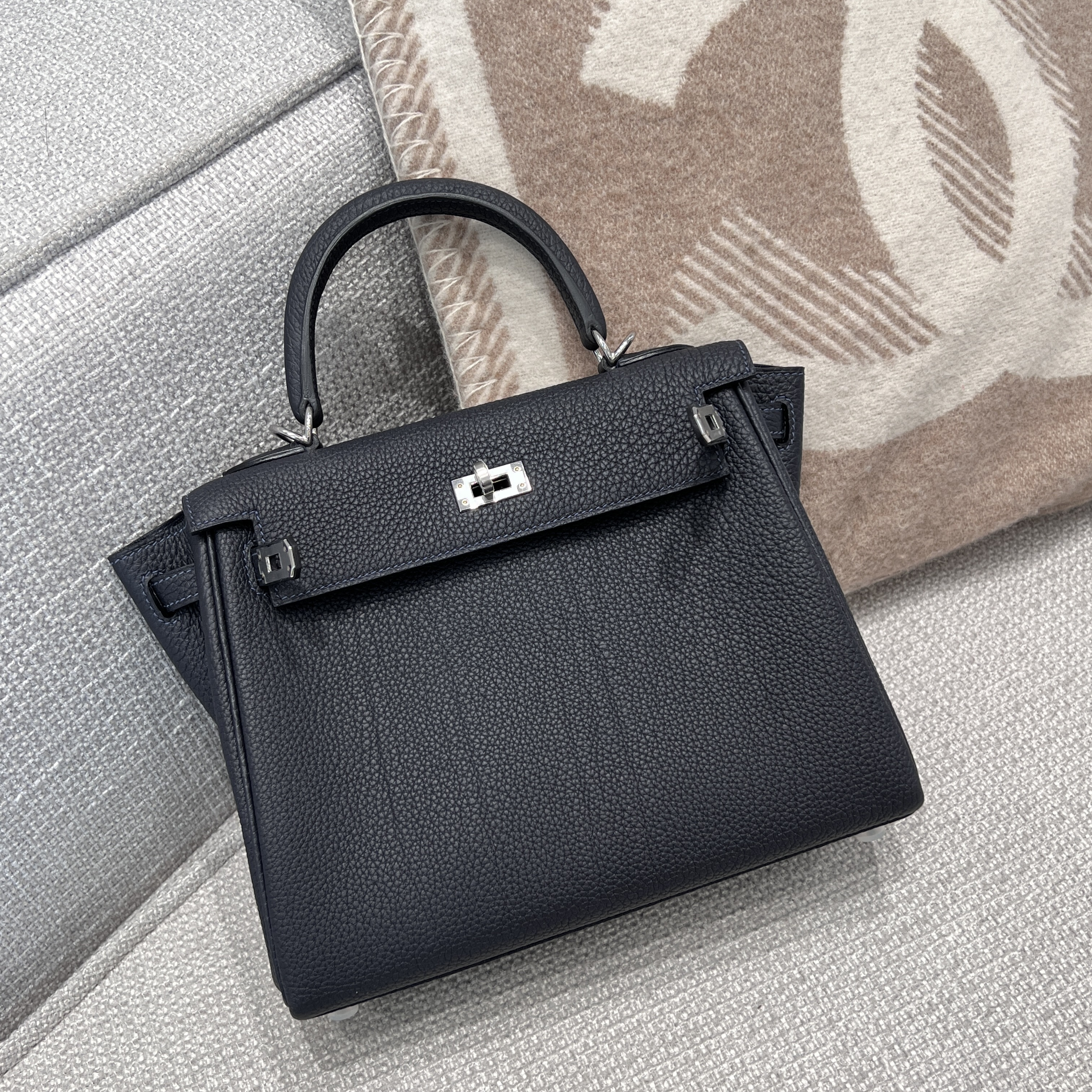 에르메스 Hermes Kelly 25cm Germany Leather 3Y Caban/silver