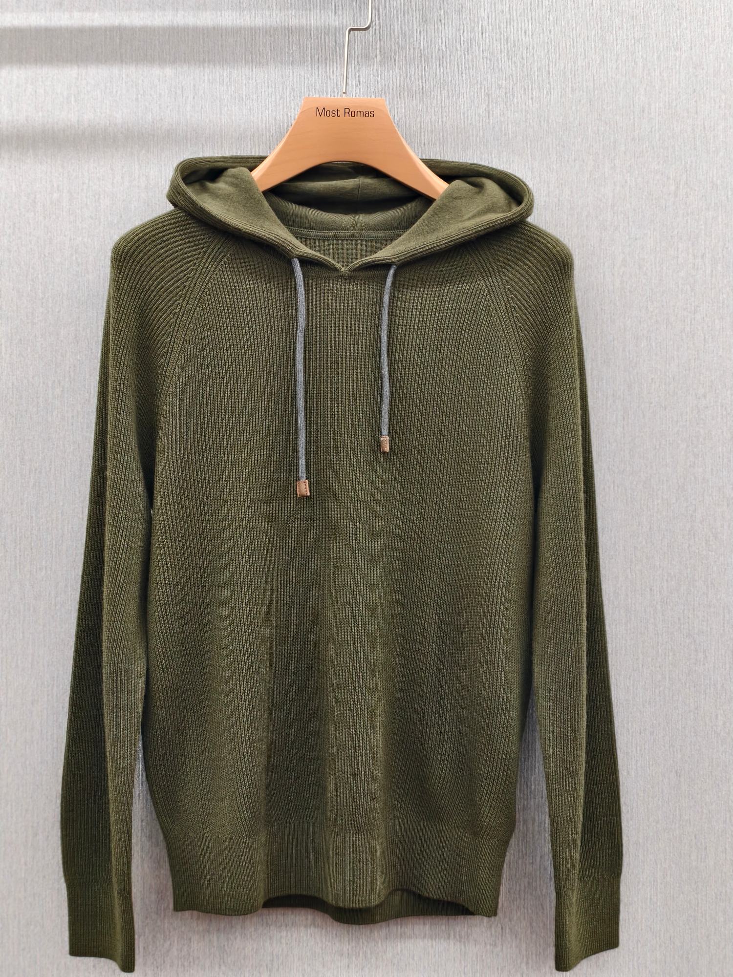 브루넬로 쿠치넬리 Brunello Cucineli 후드