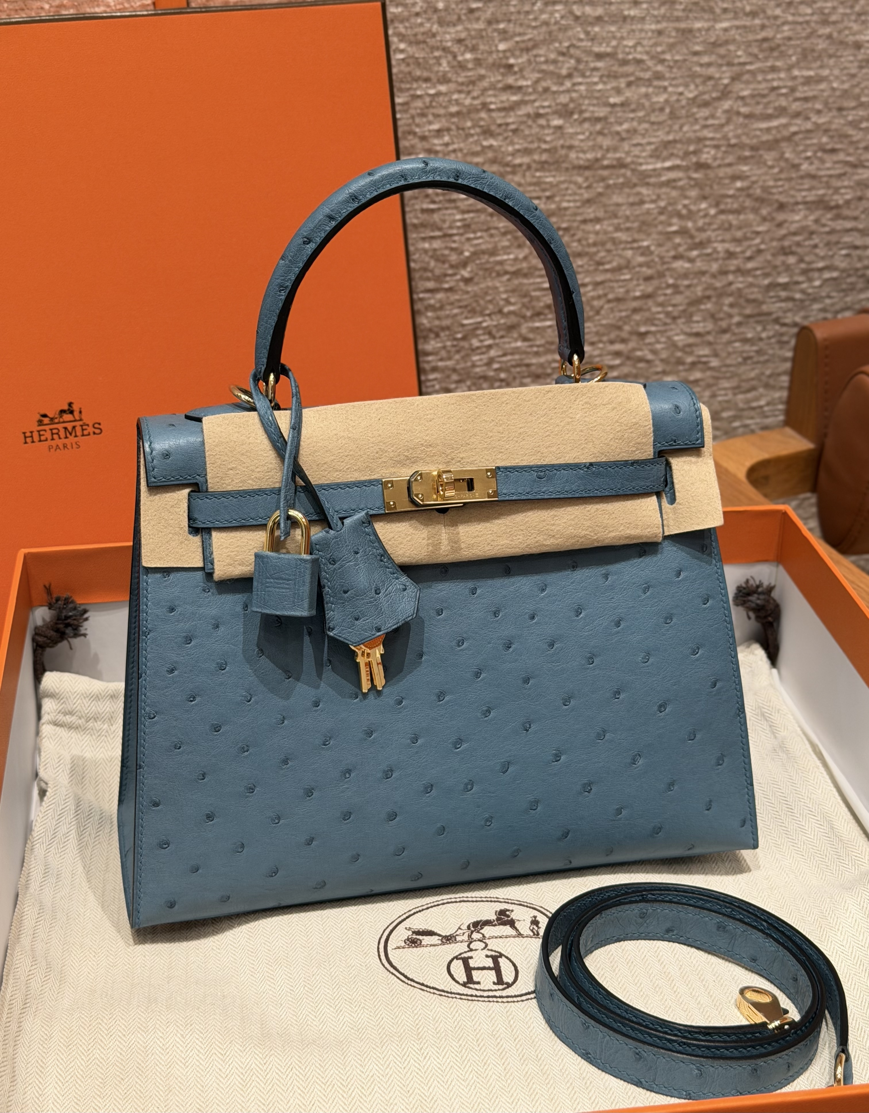 에르메스 Hermes Kelly 25cm KK ostrich 7C Cabalt/gold