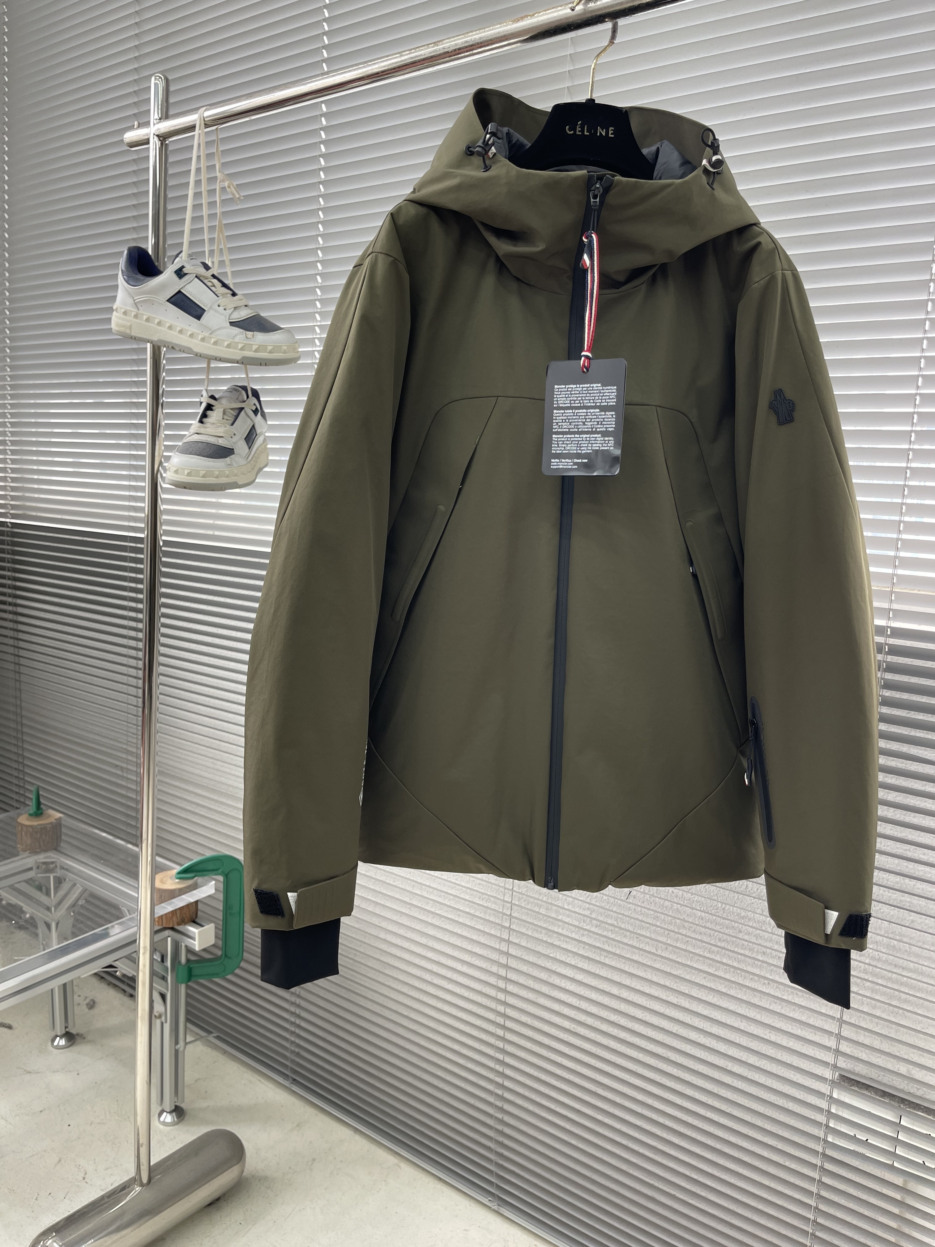 몽클레어 Moncler 스키다운.