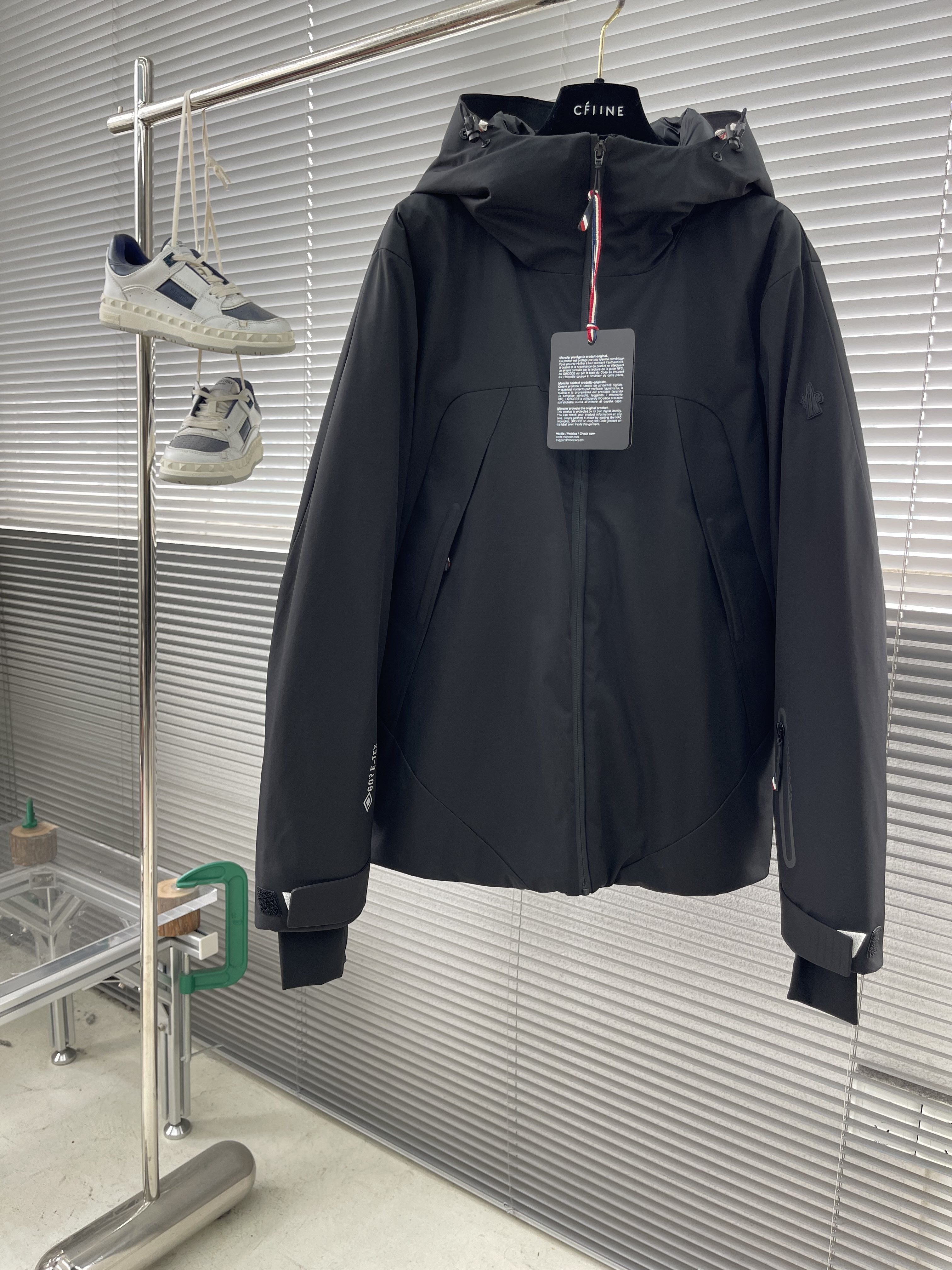 몽클레어 Moncler 스키다운.