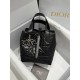 디올 Dior Toujours Vertical Tote Bag Black 18.5cm