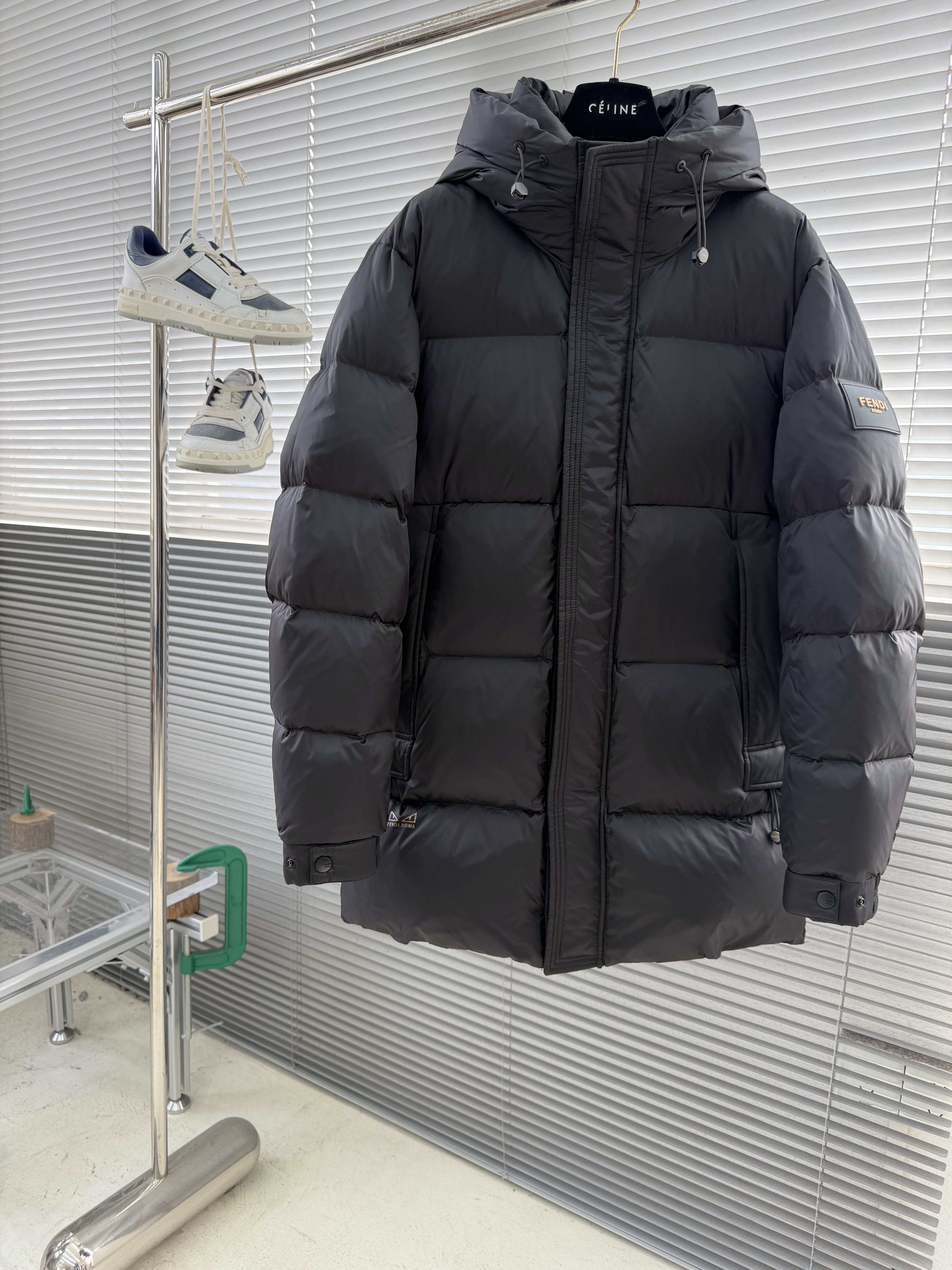 펜디 FENDI 다운재킷