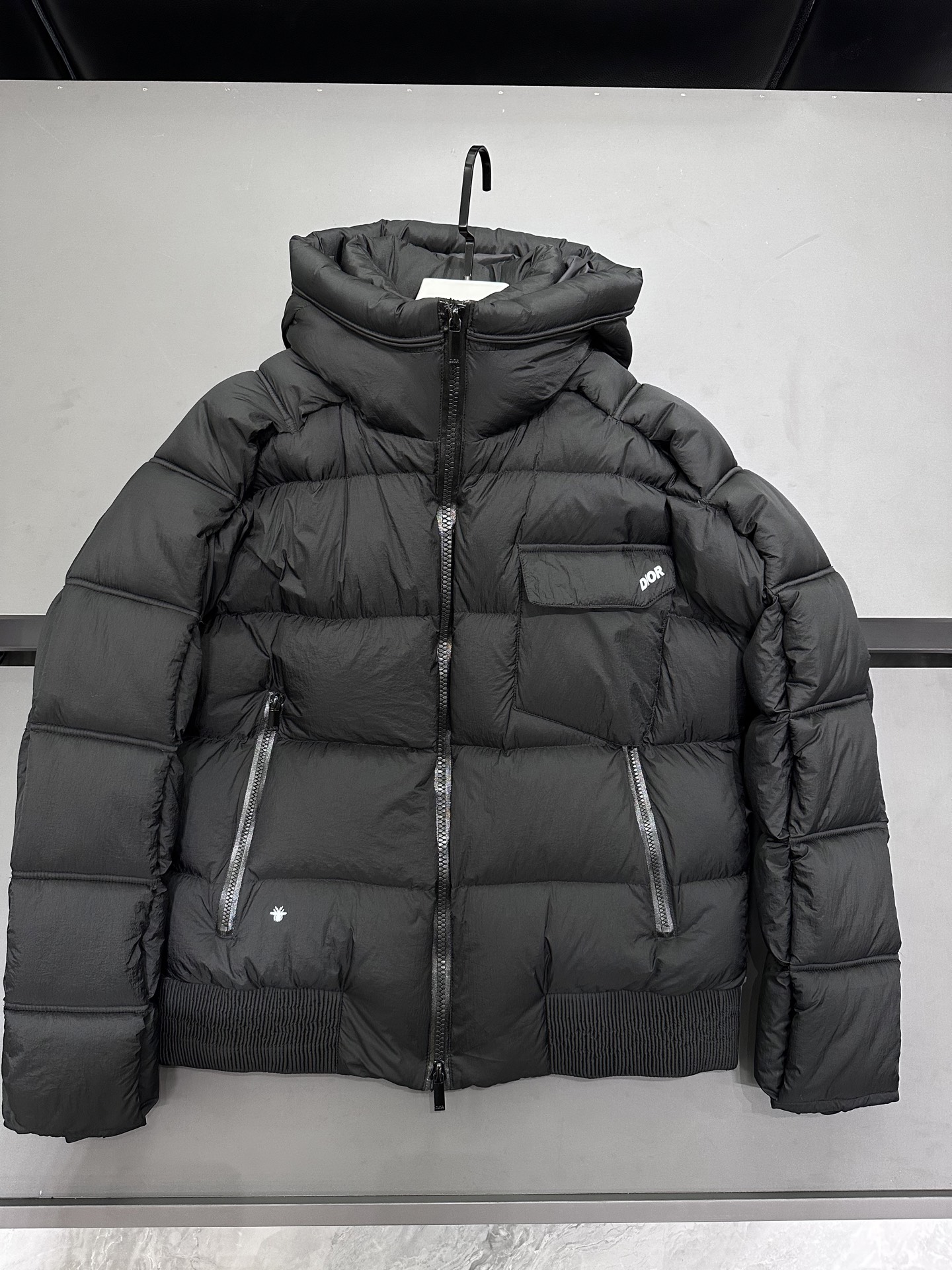 디올 DIOR 다운재킷