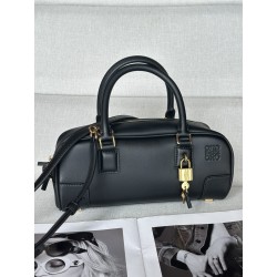 로에베 207 Amazona 23 cropped bag in nappa calfskin 23cm
