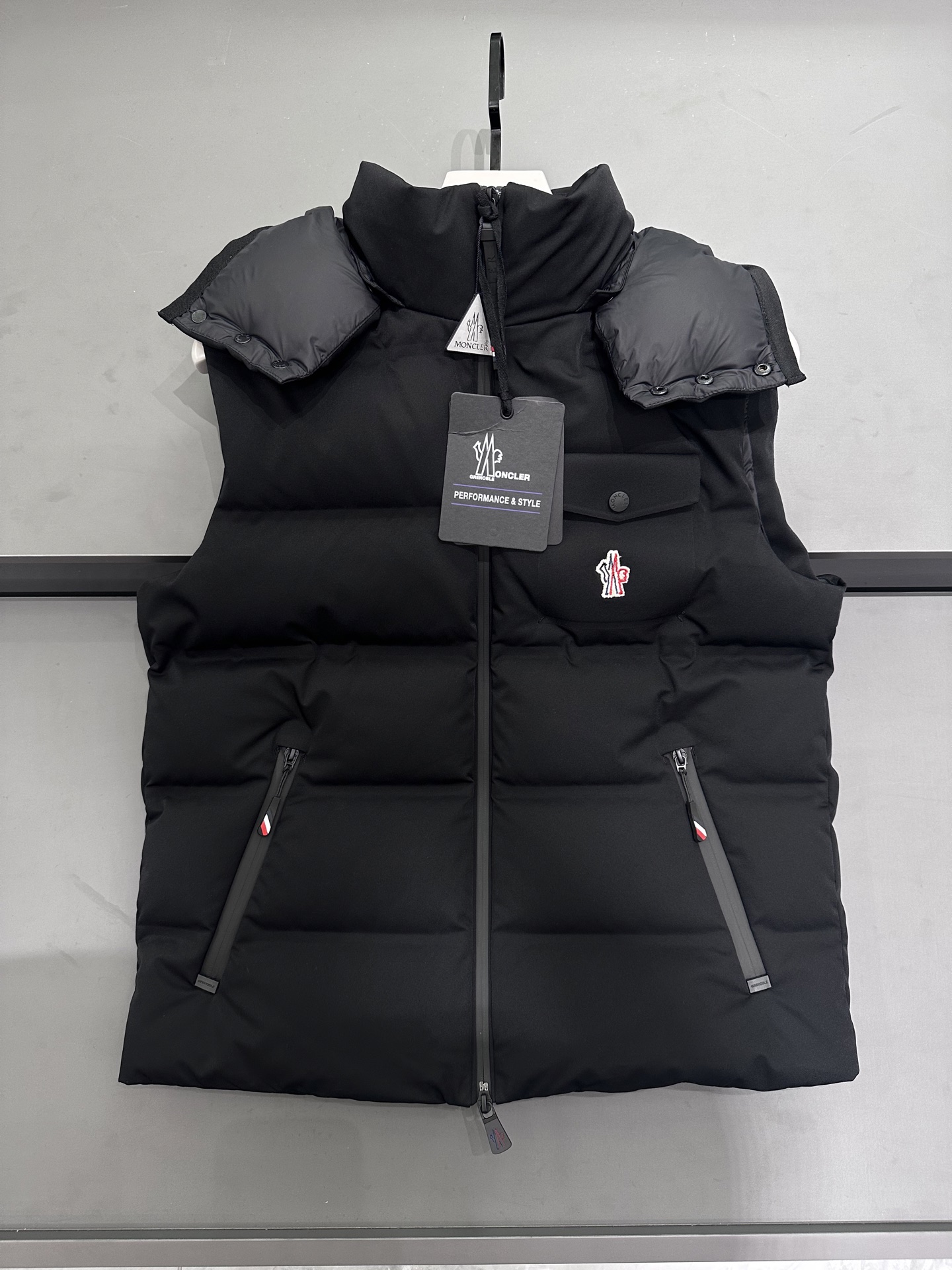 몽클레어 Moncler 다운 베스트 조끼