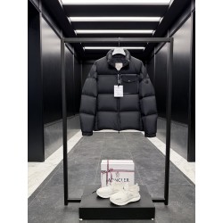 몽클레어 Moncler Chinon 다운재킷