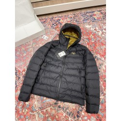 아크테릭스 ARC'TERYX 다운재킷