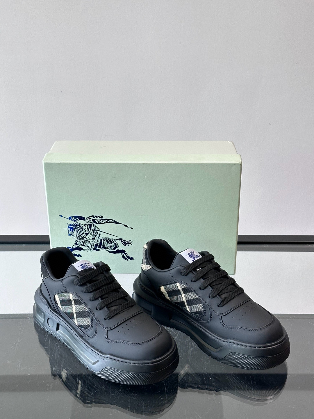 발리 Bally 스니커즈