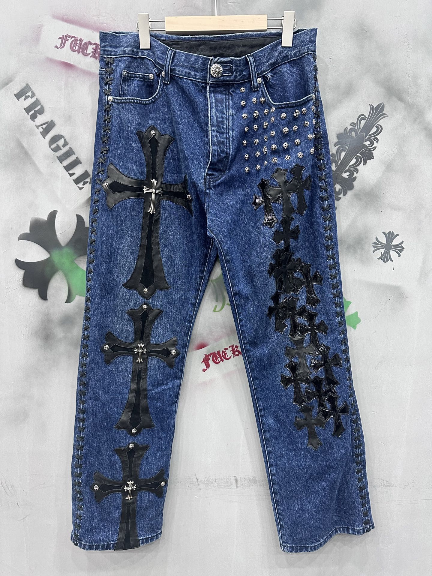 크롬하츠 Chrome Hearts 청바지