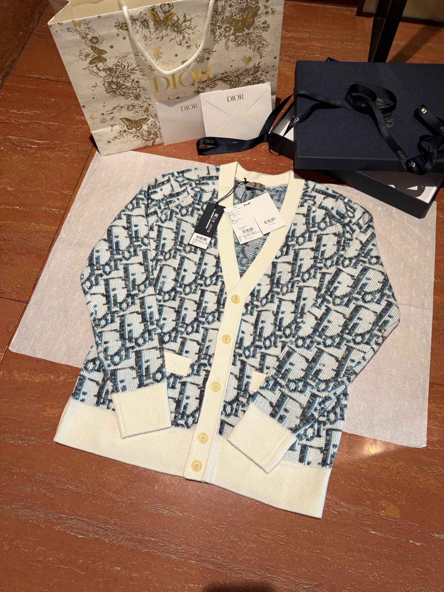 디올 DIOR 가디건