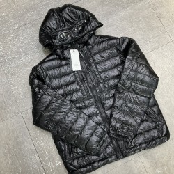 C.P. 컴퍼니 C.P. Company 다운재킷