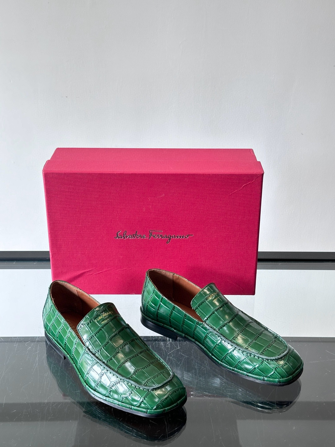 살바토레 페라가모 Salvatore Ferragamo 로퍼 슈즈