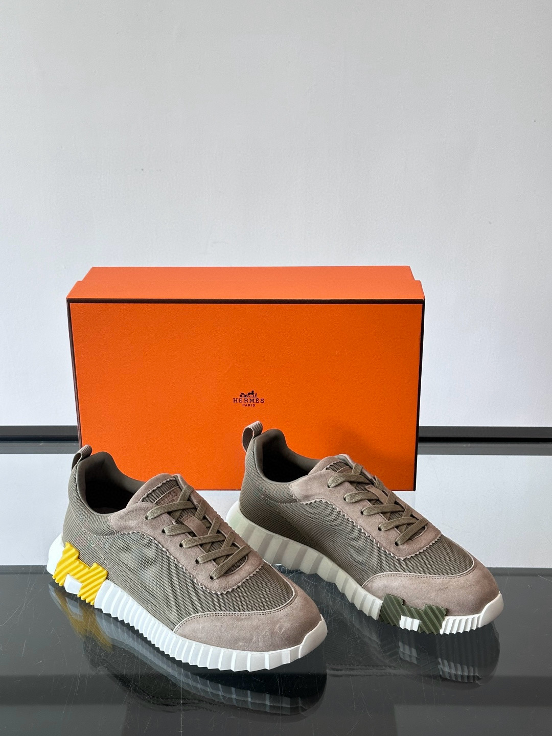 에르메스 Hermes Bouncing 스니커즈