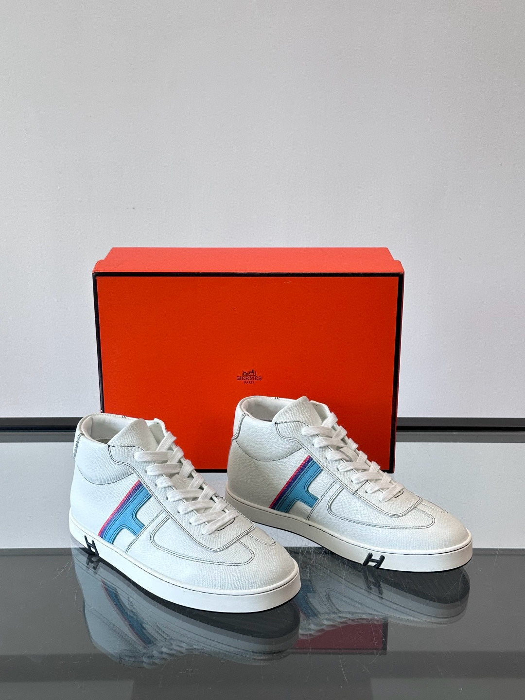 에르메스 Hermes Kelly 스니커즈