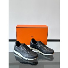 에르메스 Hermes Walkrunner 스니커즈