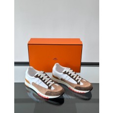 에르메스 Hermes Walkrunner 스니커즈