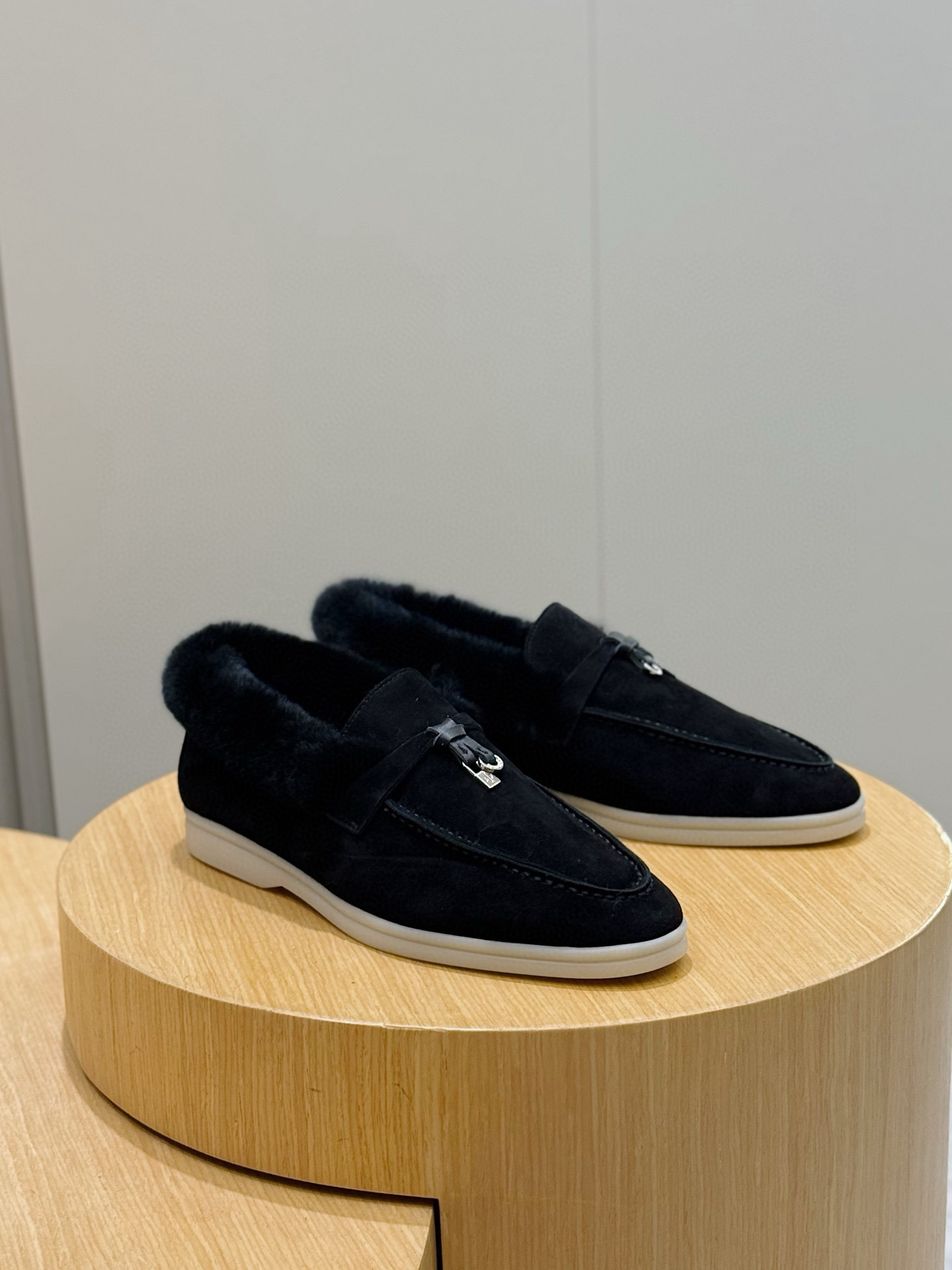 로로피아나 Loro Piana Open Walk 로퍼 슈즈