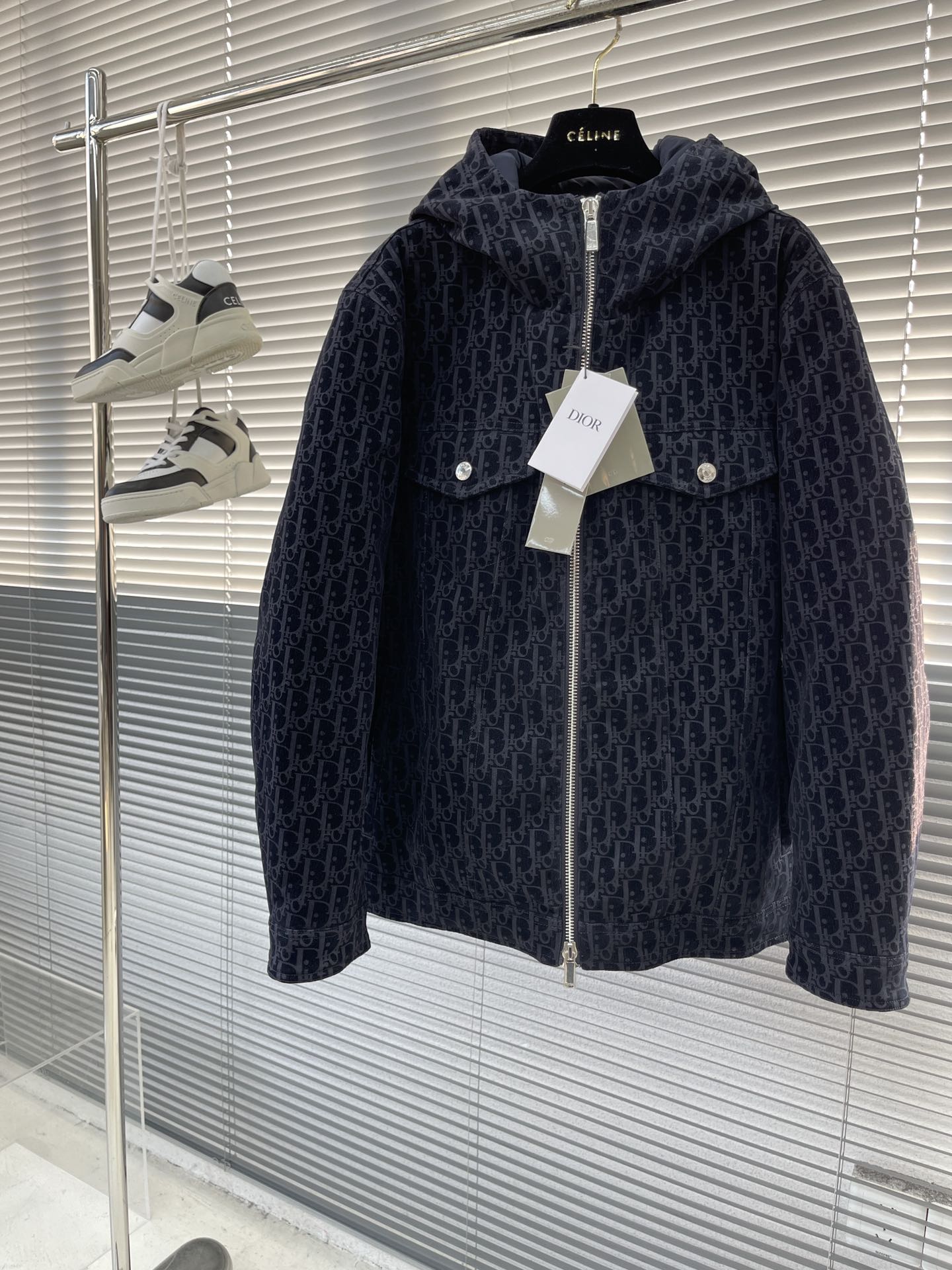 디올 DIOR 다운재킷