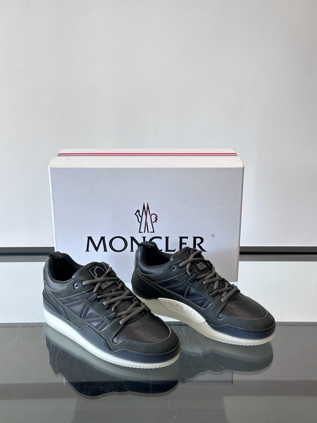 몽클레어 Moncler 스니커즈
