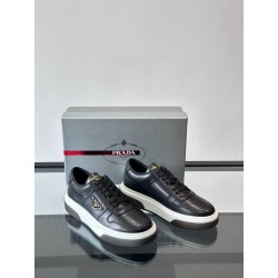 프라다 Prada 스니커즈