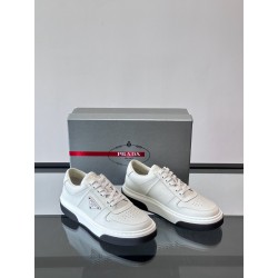프라다 Prada 스니커즈