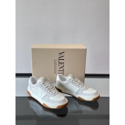 발렌티노 Valentino FW25 스니커즈