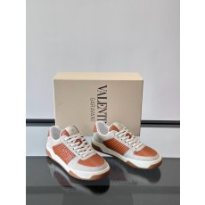 발렌티노 Valentino FW25 스니커즈