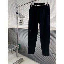 아크테릭스 ARC'TERYX 바지