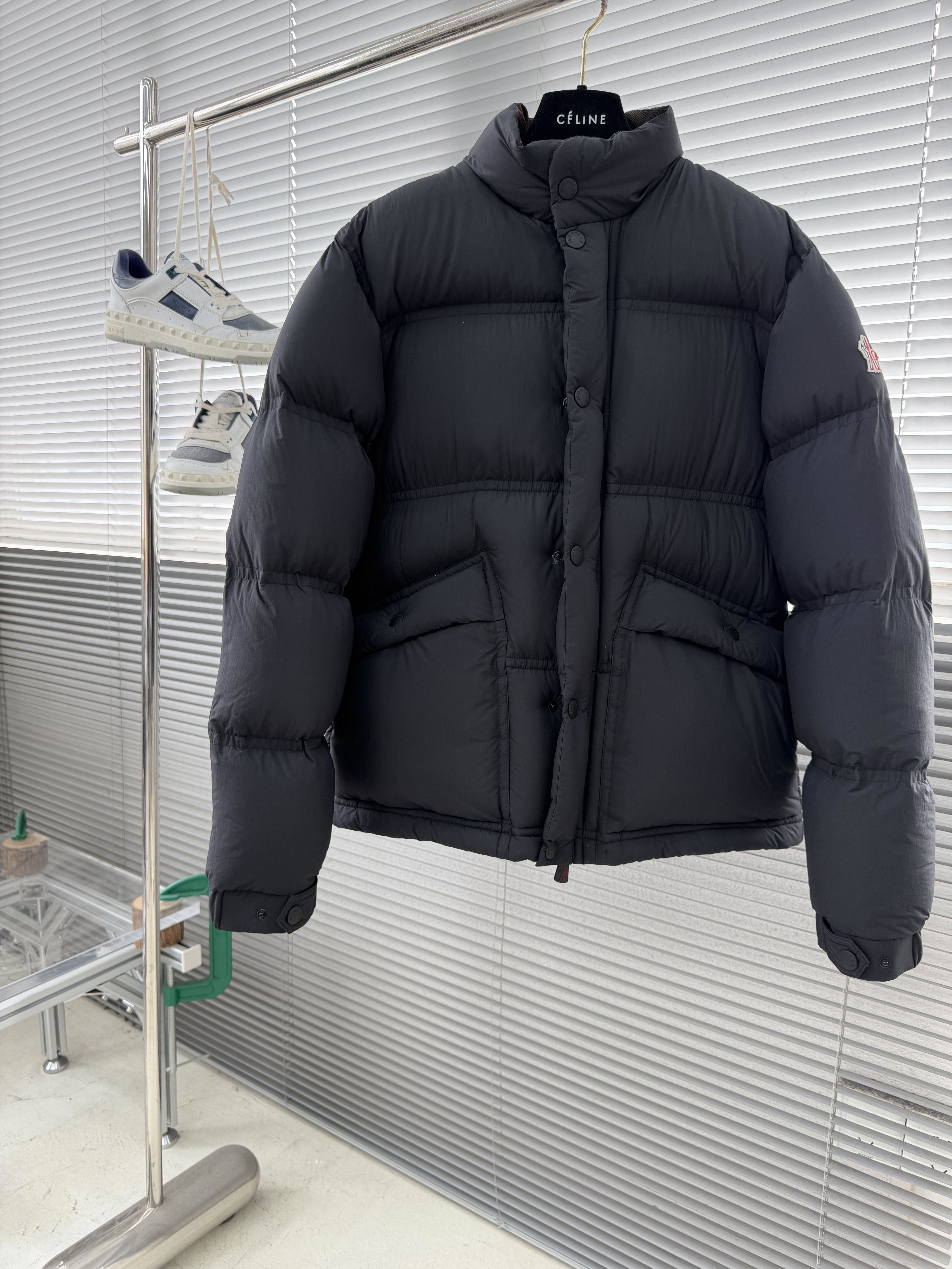 몽클레어 Moncler Sernur 다운재킷